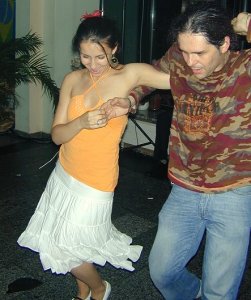 Salsa im Com-Center (anklicken zum Vergröern)